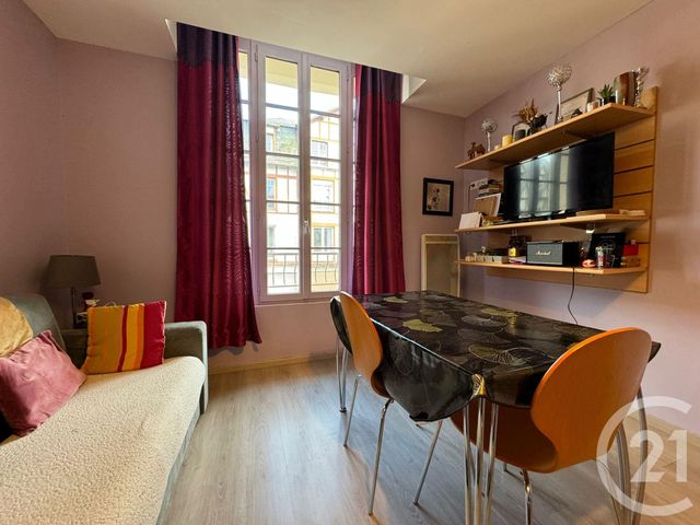 Appartement F2 à vendre - 2 pièces - 44.4 m2 - BAGNOLES DE L ORNE NORMANDIE - 61 - BASSE-NORMANDIE - Century 21 Agence Pays D'Andaines